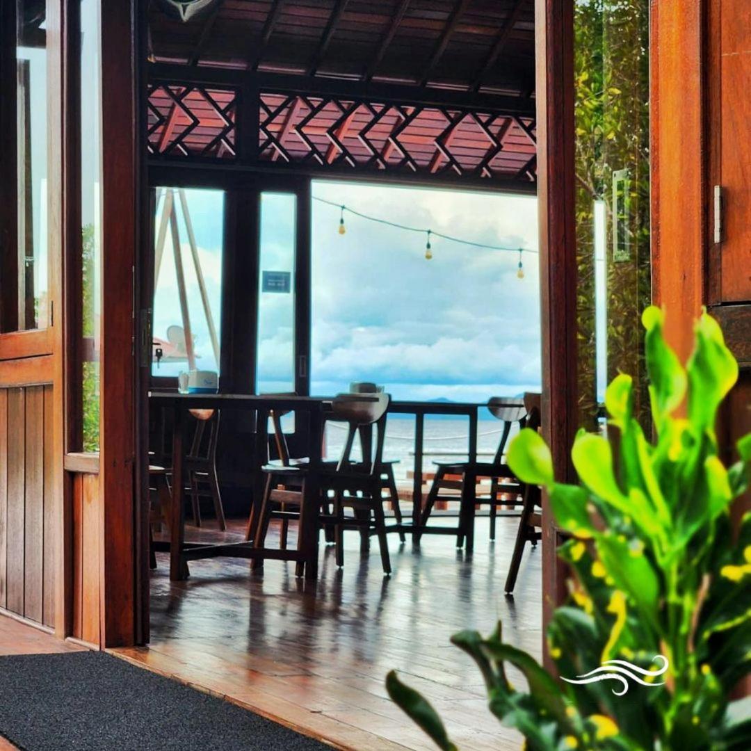 Coriana Dive Resort Waisai Esterno foto